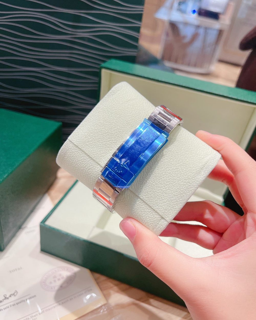 RL038 - Oyster Perpetual Date - 39mm Watch