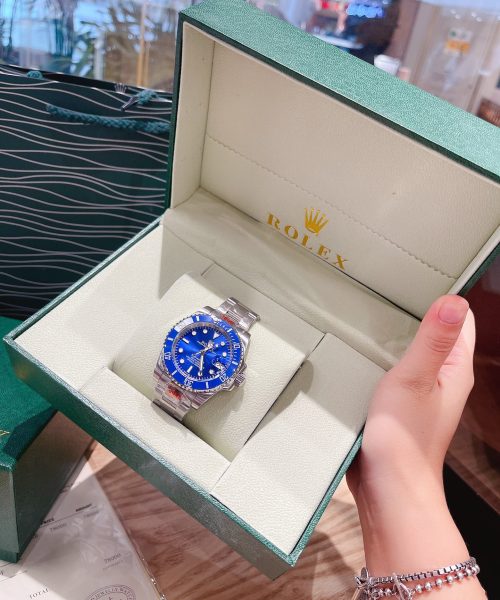 RL038 - Oyster Perpetual Date - 39mm Watch