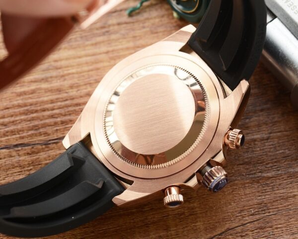 Rolex Cosmograph Daytona 40mm Gold Toned For Men
