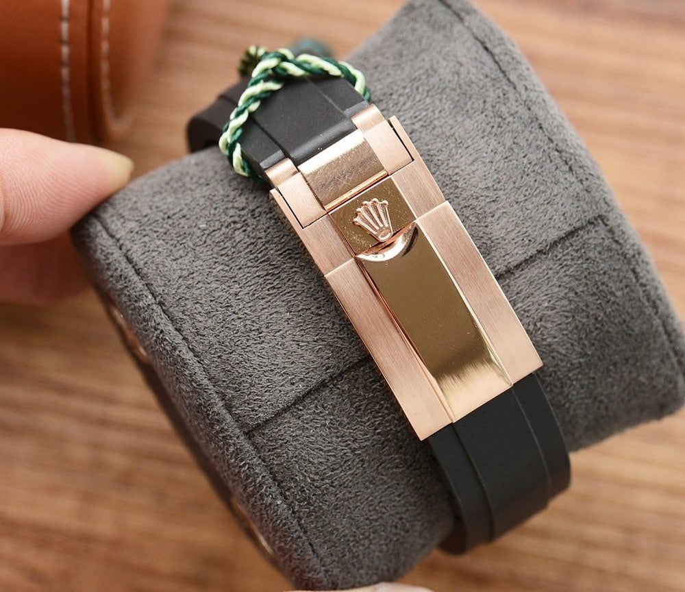 Rolex Cosmograph Daytona 40mm Gold Toned For Men