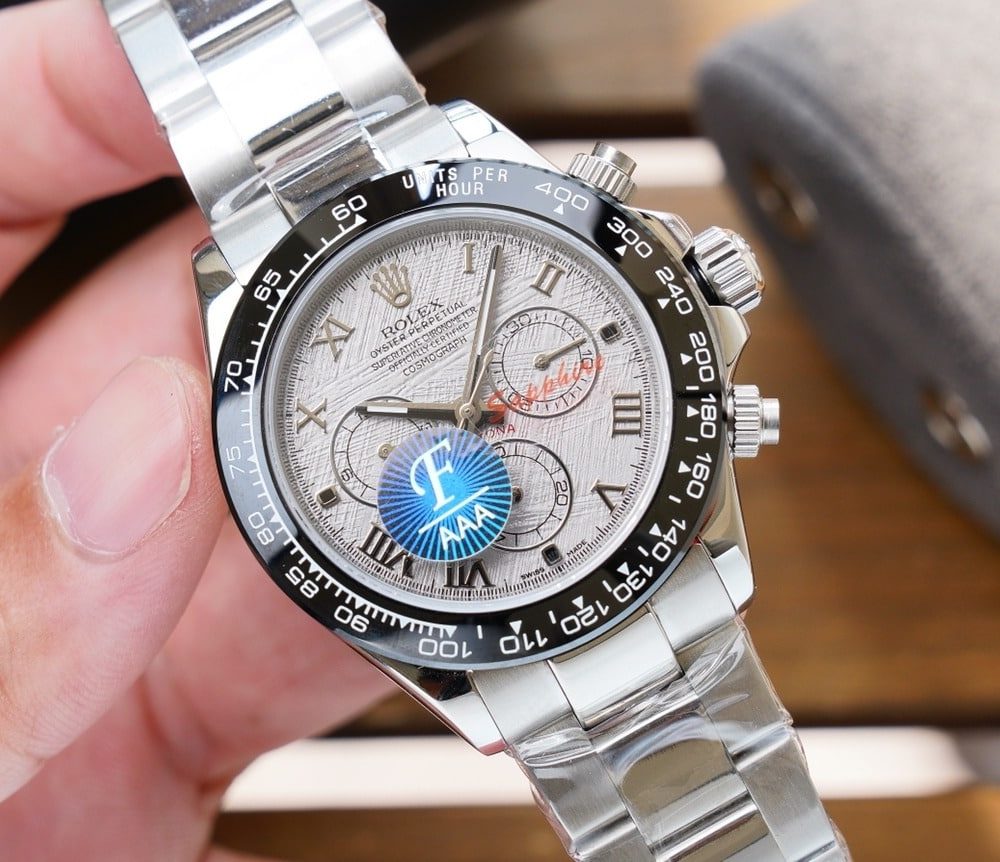 Rolex Cosmograph Daytona 40mm Silver Toned For Men 116515LN