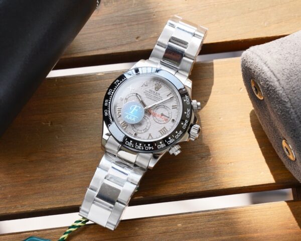 Rolex Cosmograph Daytona 40mm Silver Toned For Men 116515LN