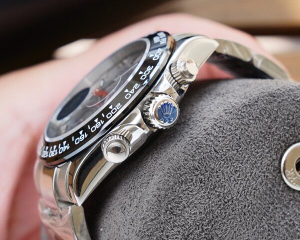 Rolex Cosmograph Daytona 40mm Silver Toned For Men 116515LN