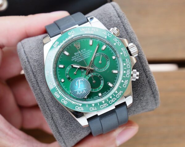 Rolex Cosmograph Daytona 40mm Silver Toned For Men 116515LN