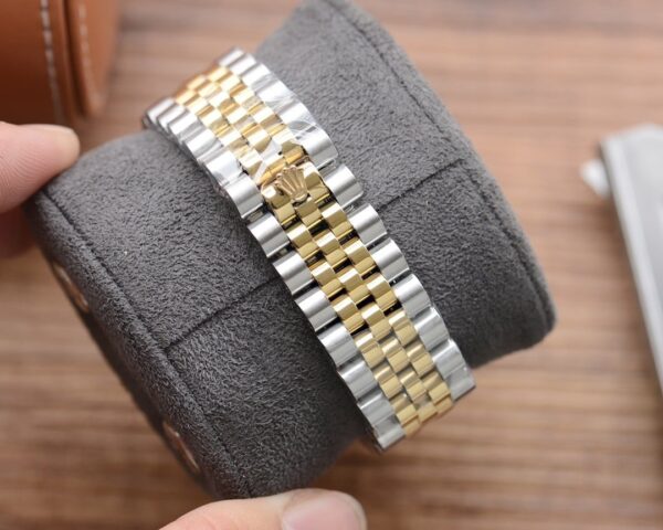 Rolex Datejust 41 Silver Toned For Men 116233