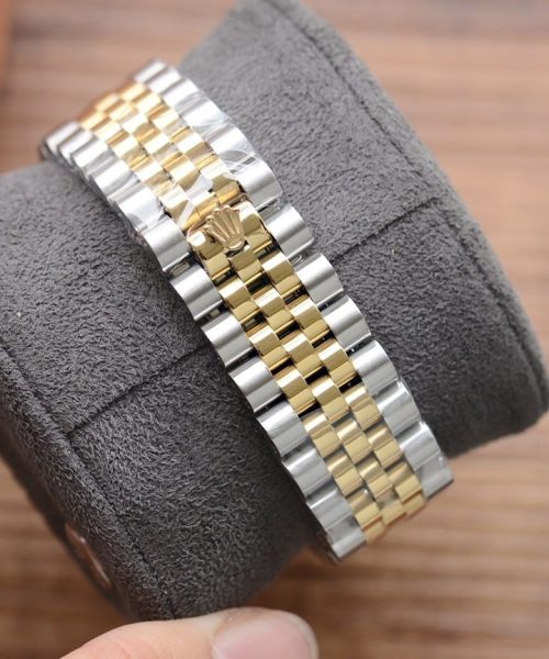Rolex Datejust 41 Silver Toned For Men 69173