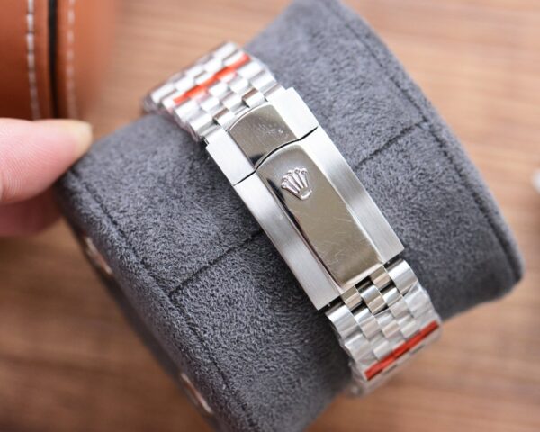 Rolex Datejust 41 Silver Toned For Men