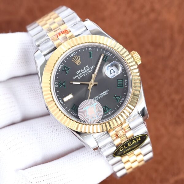 Rolex Datejust 41mm Oyster Perpetual Silver Toned For Men 116333