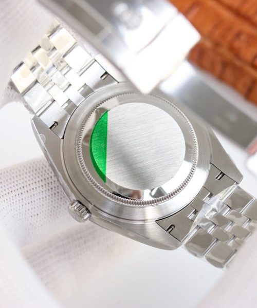 Rolex Datejust 41mm Oyster Perpetual Silver Toned For Men 126300