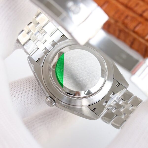 Rolex Datejust 41mm Oyster Perpetual Silver Toned For Men 126300