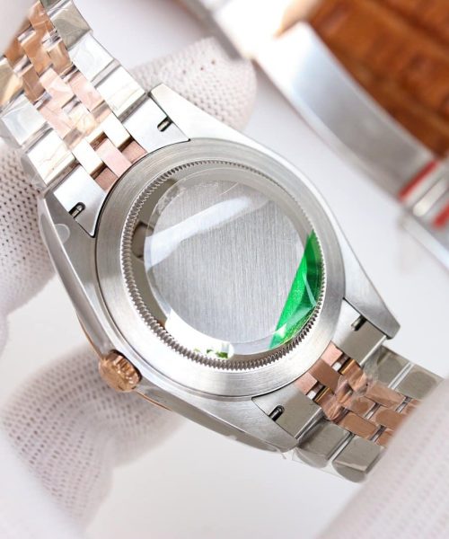 Rolex Datejust 41mm Oyster Perpetual Silver Toned For Men 126331