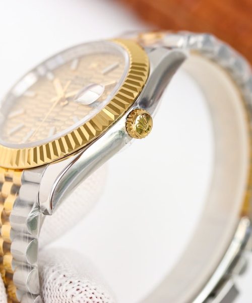Rolex Datejust 41mm Oyster Perpetual Silver Toned For Men 126333