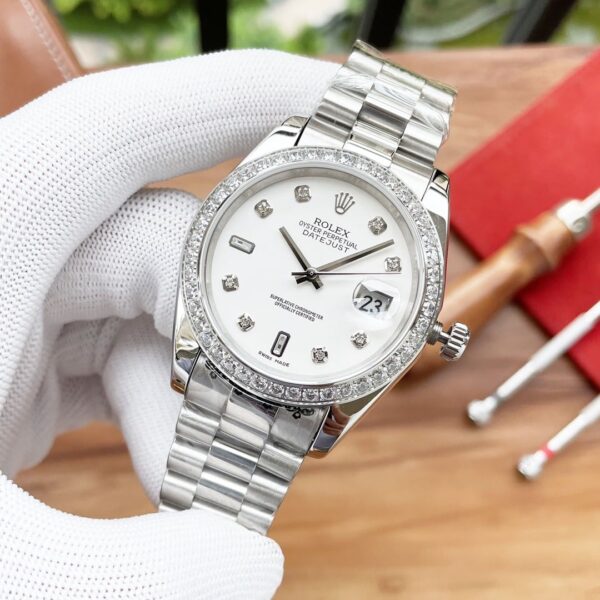 Rolex Datejust 41mm Oyster Perpetual Silver Toned For Men