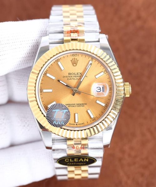 Rolex Datejust 41mm Oyster Perpetual Silver Toned For Men 69173