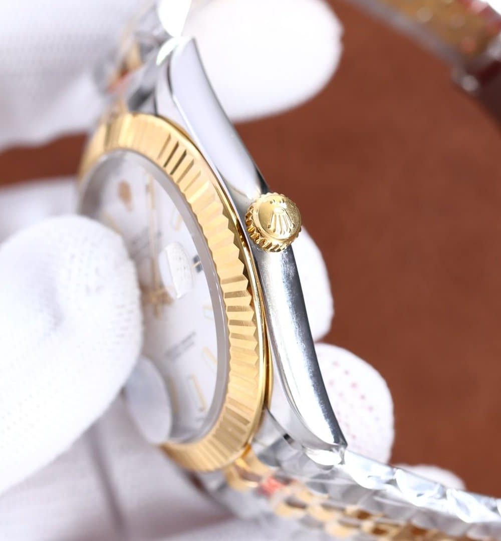 Rolex Datejust 41mm Oyster Perpetual Silver Toned For Men 70173