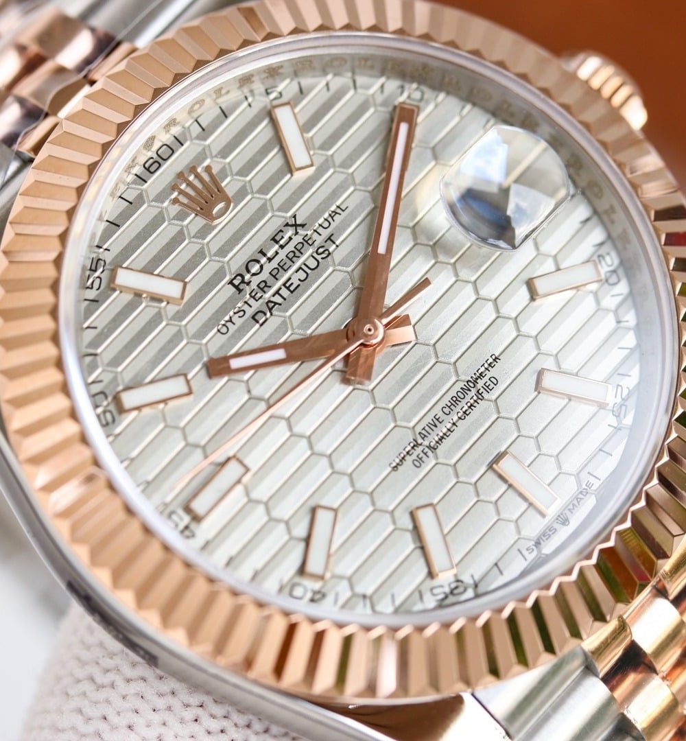 Rolex Datejust 41mm Oyster Perpetual Silver Toned For Men