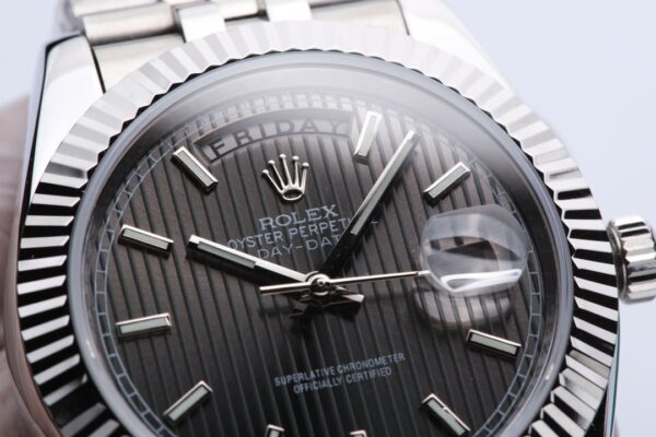 Rolex Datejust 41mm Oyster Perpetual Silver Toned For Men