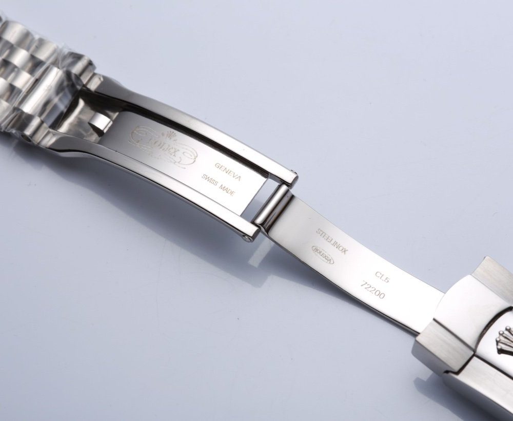 Rolex Datejust 41mm Oyster Perpetual Silver Toned For Men