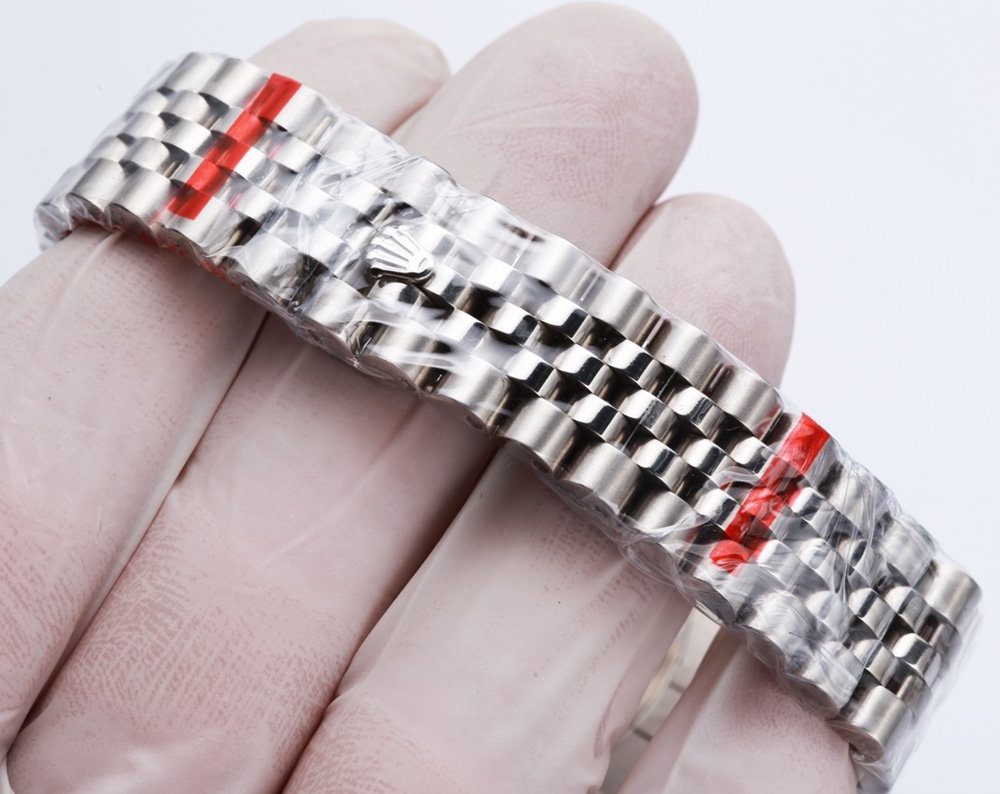 Rolex Datejust 41mm Oyster Perpetual Silver Toned For Men