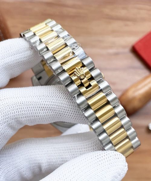 Rolex Datejust Oyster Perpetual 41 Silver Toned For Men