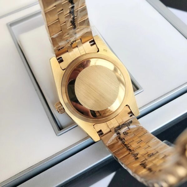 Rolex Datejust Watch Gold Toned Unisex