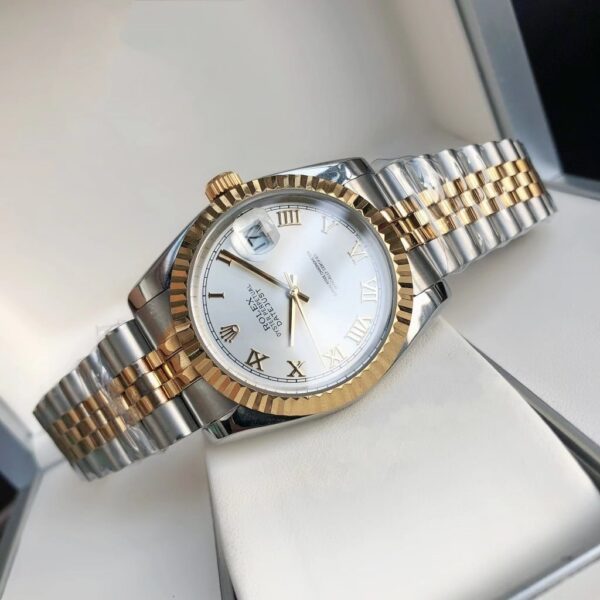 Rolex Datejust Watch Gold/Silver Toned Unisex 116231