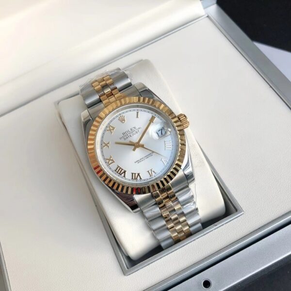 Rolex Datejust Watch Gold/Silver Toned Unisex 116231