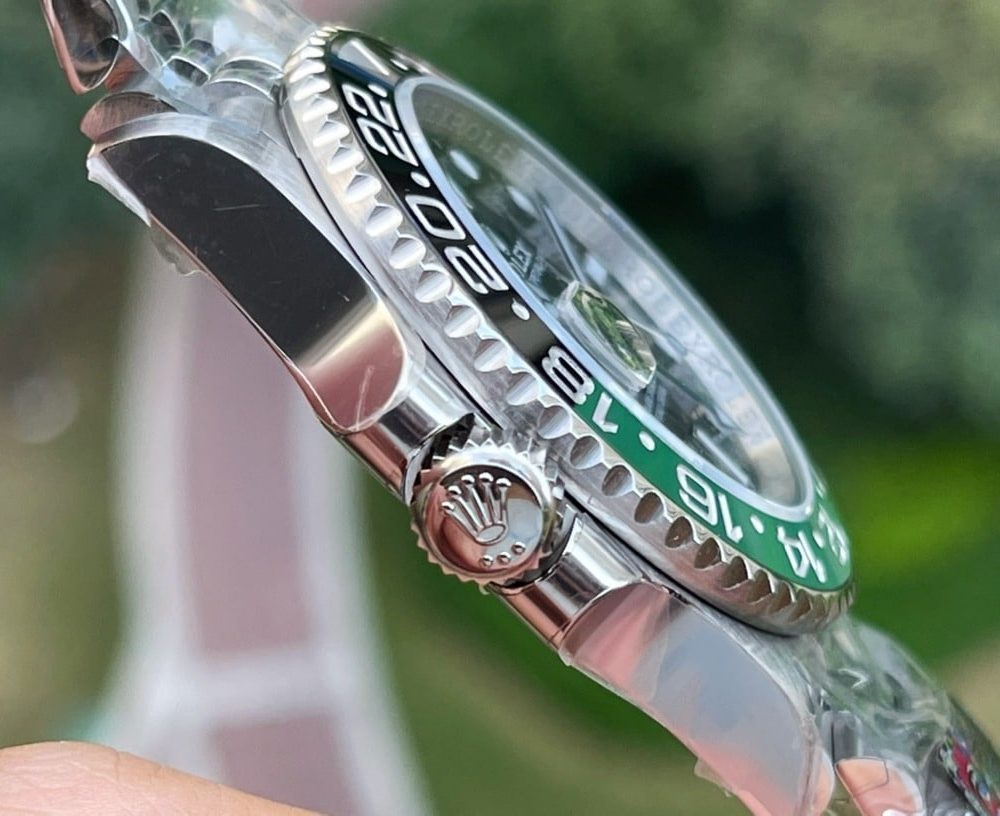 Rolex GMT - Master II 40mm Gold/Silver Toned For Men 126720VTNR