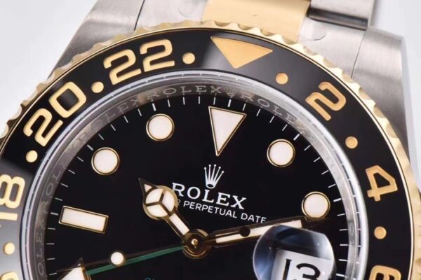 Rolex GMT - Master II 40mm Gold/Silver Toned For Men