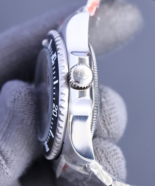Rolex Sea Dweeler 44mm Silver Toned For Men