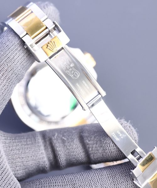 Rolex Sea Dweeler 44mm Silver Toned For Men 126603