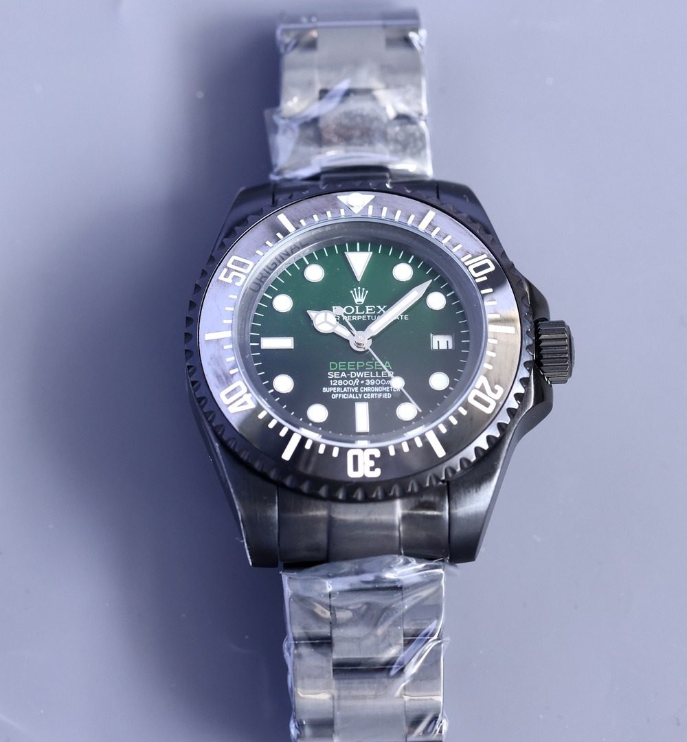 Rolex Sea Dweeler 44mm Silver Toned For Men