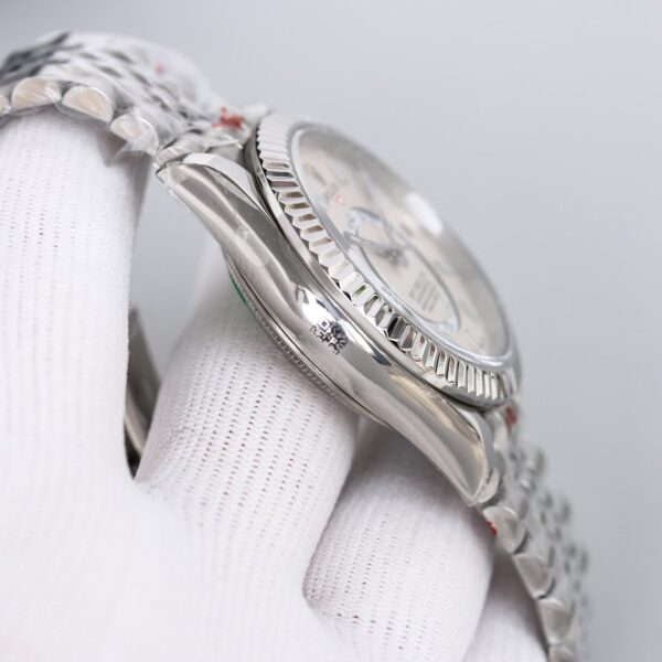 Rolex Sky - Dweller 42mm Silver Toned For Men 326934