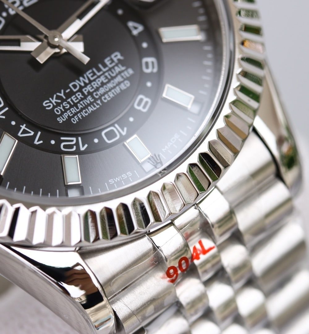 Rolex Sky - Dweller 42mm Silver Toned For Men 326934