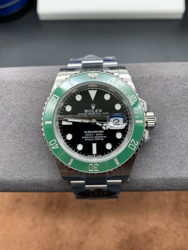 Rolex Submariner Date 41mm Gold Toned For Men 126610LV