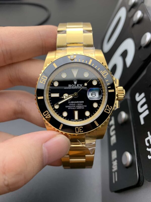 Rolex Submariner Date 41mm Gold Toned For Men 126618LN