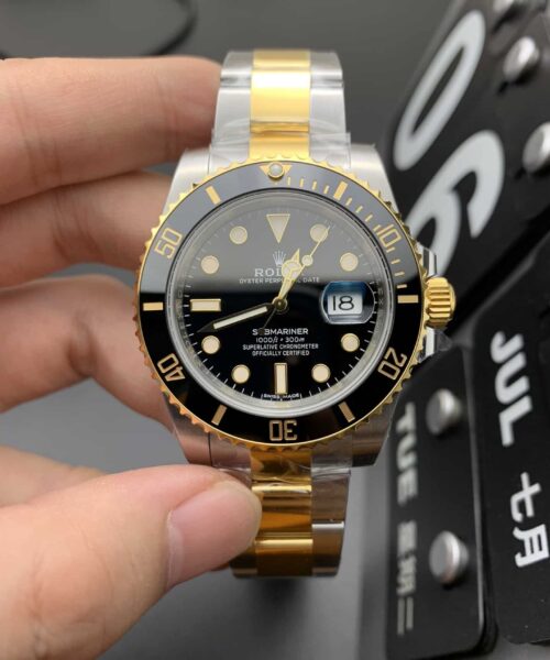 Rolex Submariner Date 41mm Gold/Silver Toned For Men 126613LN
