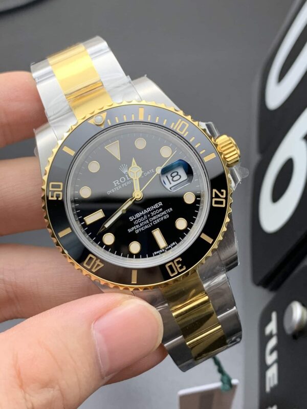 Rolex Submariner Date 41mm Gold/Silver Toned For Men 126613LN