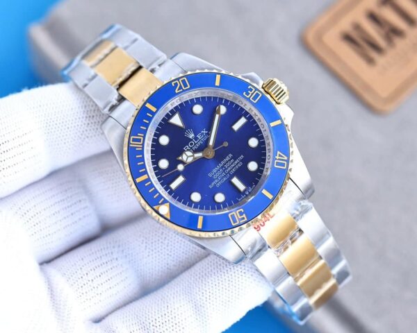 Rolex Submariner Date 41mm Silver Toned For Men 126613LB