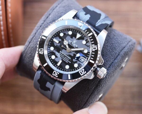Rolex Submariner Date 41mm Silver Toned For Men