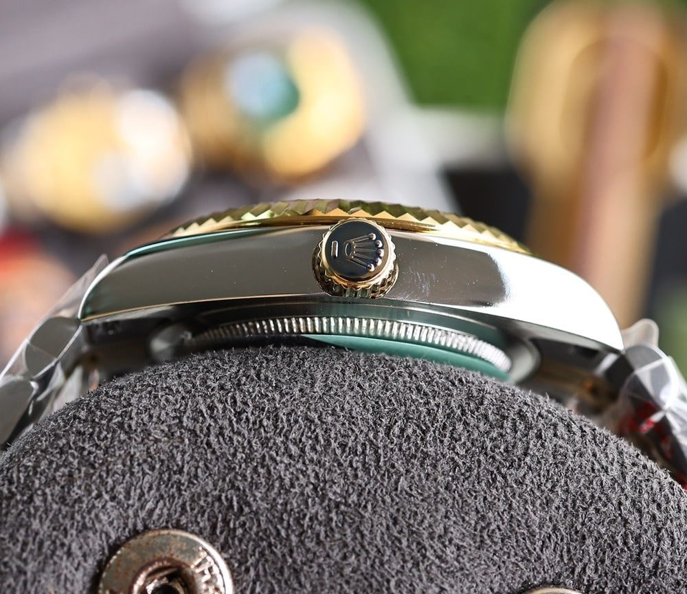 Rolex Submariner Date 41mm Silver Toned For Men