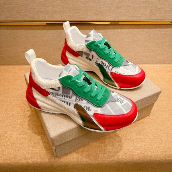 S002 – Fashion shoes