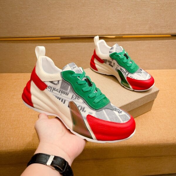 S002 – Fashion shoes
