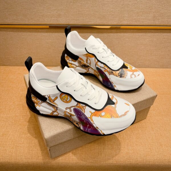 S005 – Fashion shoes