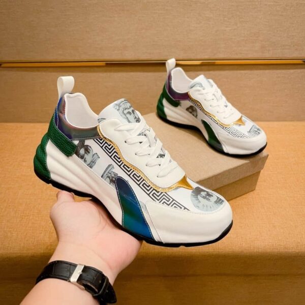 S006 – Fashion shoes