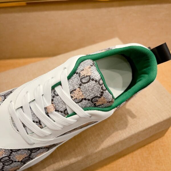S007 – Fashion shoes