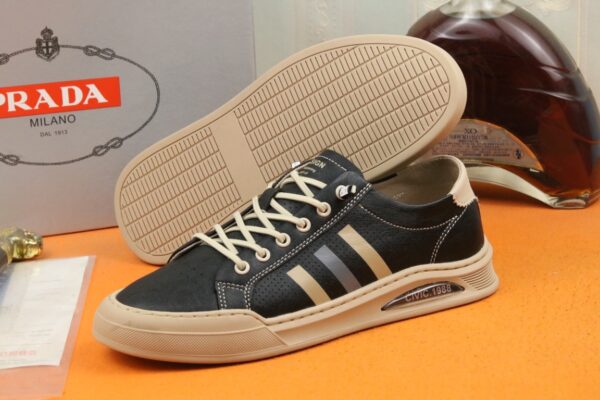 S009 – Fashion shoes