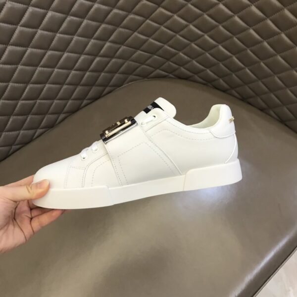 S015 – Fashion shoes