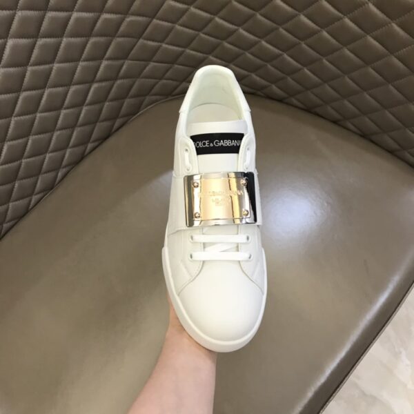 S015 – Fashion shoes