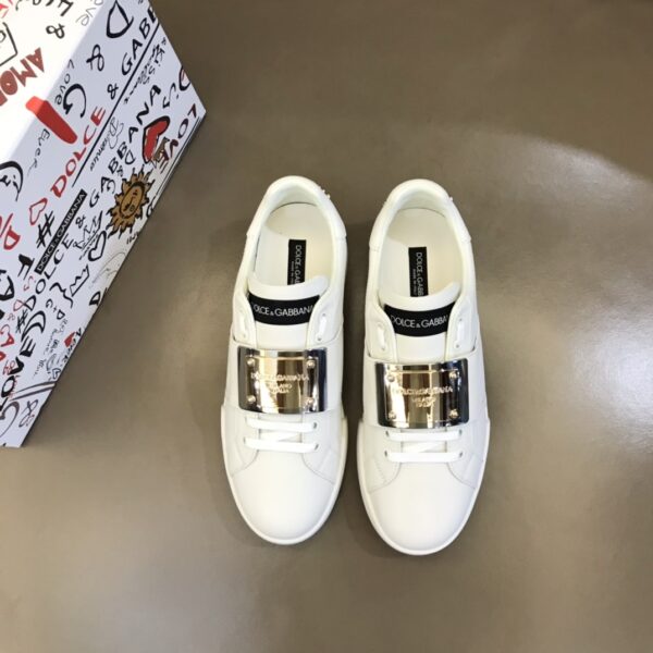 S015 – Fashion shoes